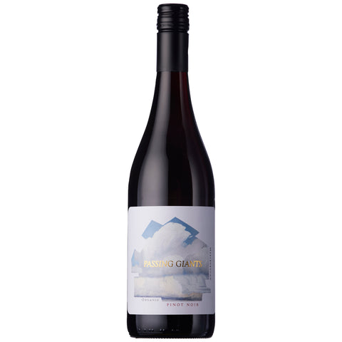 Passing Giants Pinot Noir, Marlborough [Organic] (6 Bottle Case)